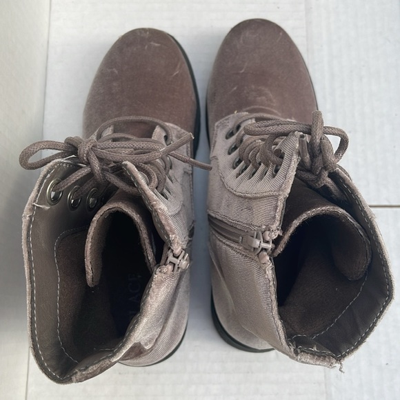 PALACE Boots - Picture 5 of 5